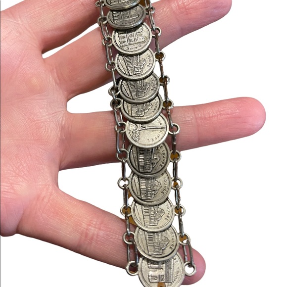 Vintage 1960s Silver Paris Eiffel Tower Travel Vacation coin link bracelet - Picture 4 of 10